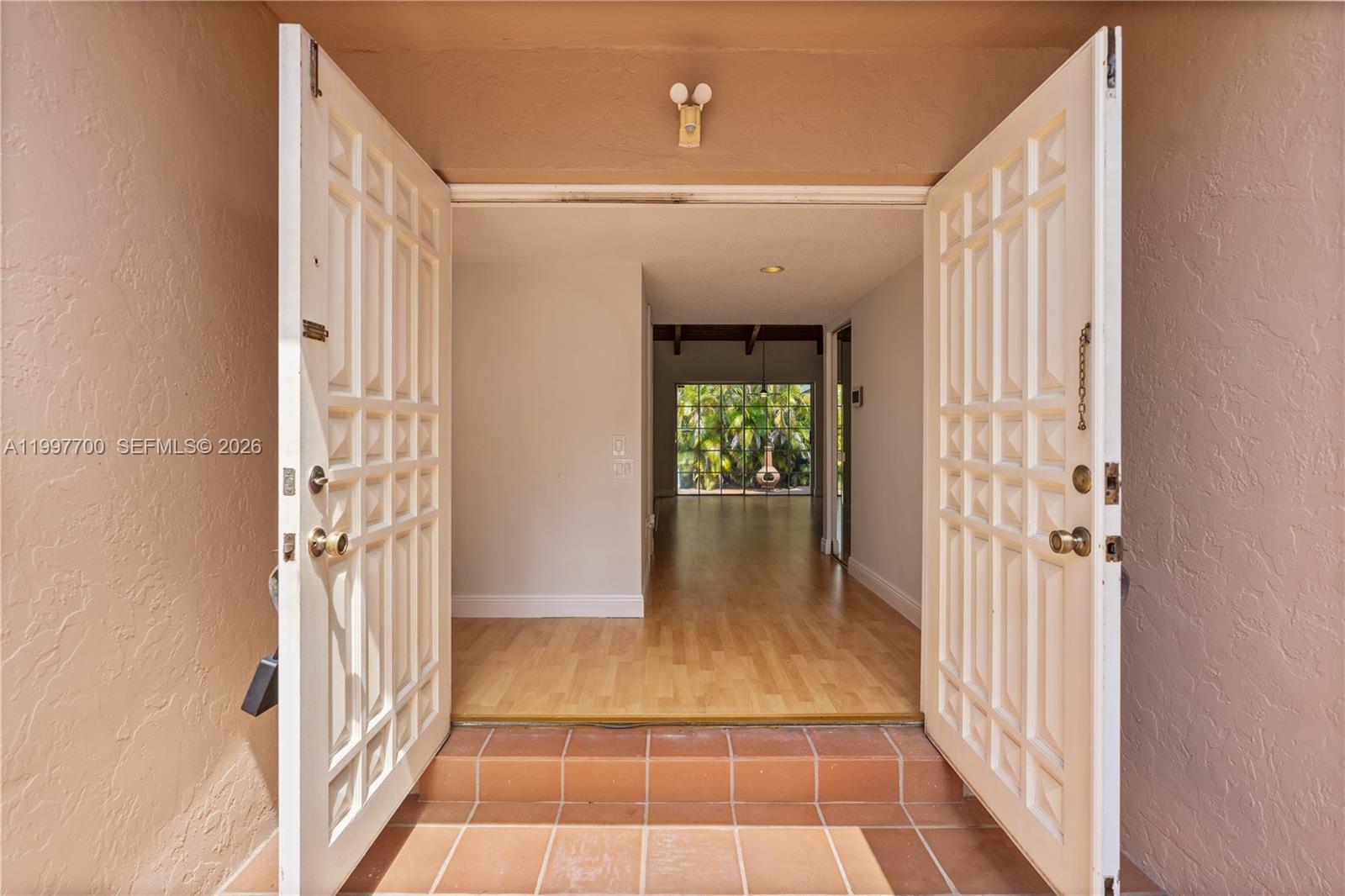 FIRST ADDN TO CALUSA CLUB - Residential