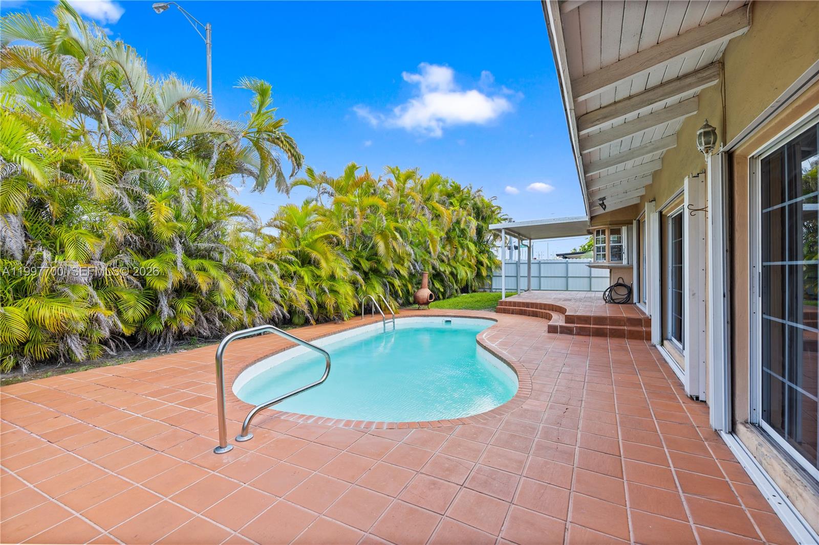 FIRST ADDN TO CALUSA CLUB - Residential
