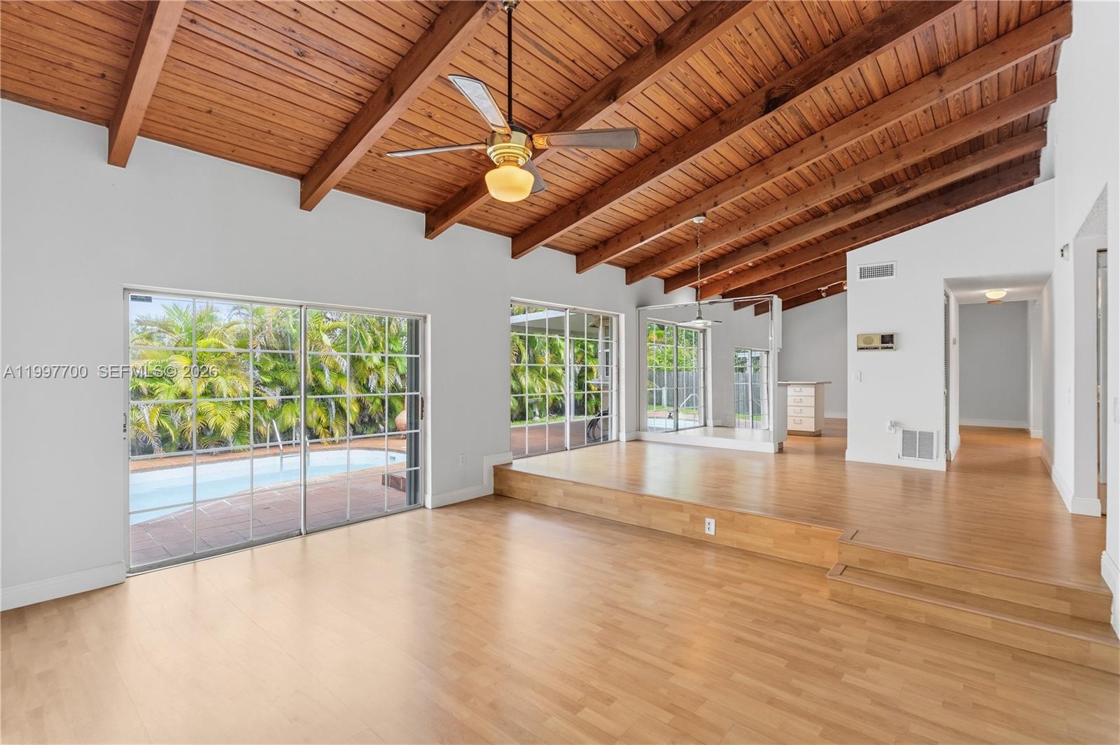 FIRST ADDN TO CALUSA CLUB - Residential