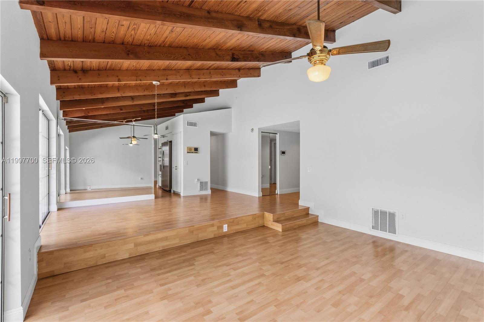 FIRST ADDN TO CALUSA CLUB - Residential