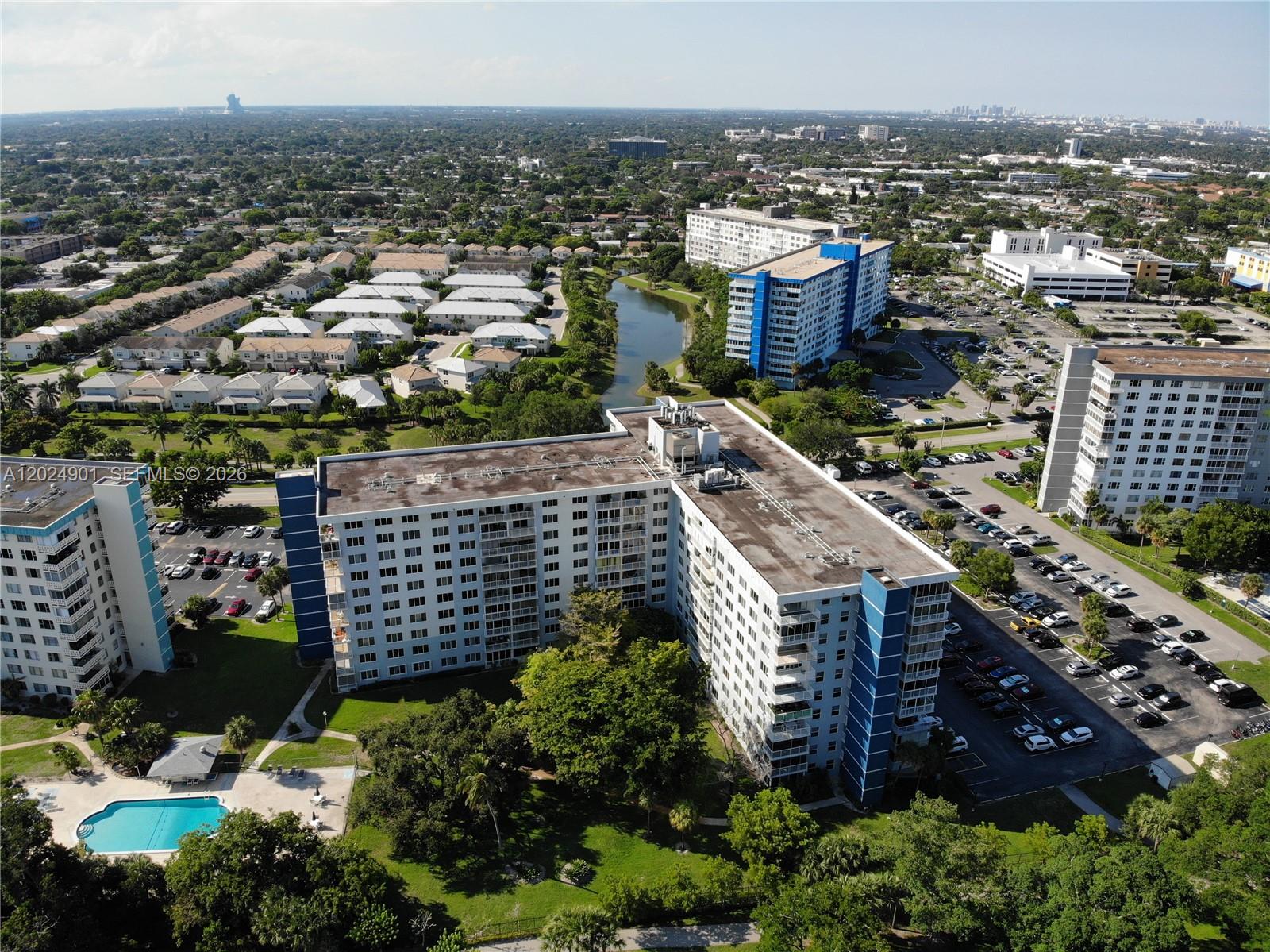 HILLCREST EAST NO 24 COND - Residential