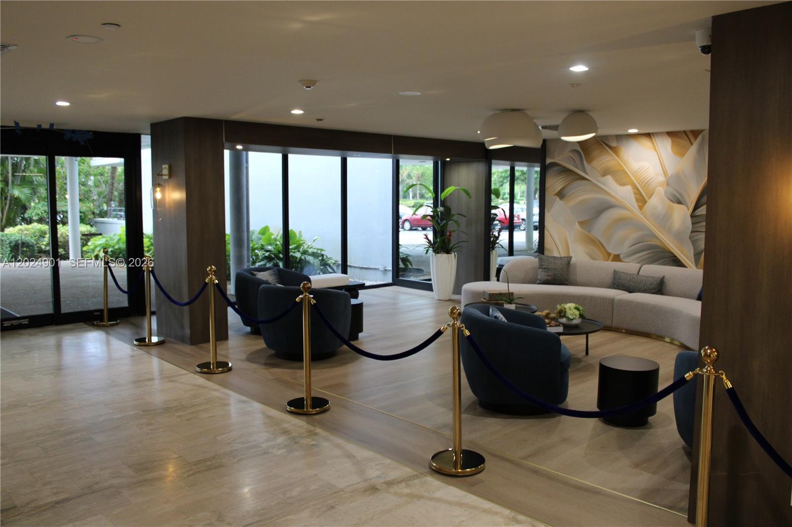 HILLCREST EAST NO 24 COND - Residential
