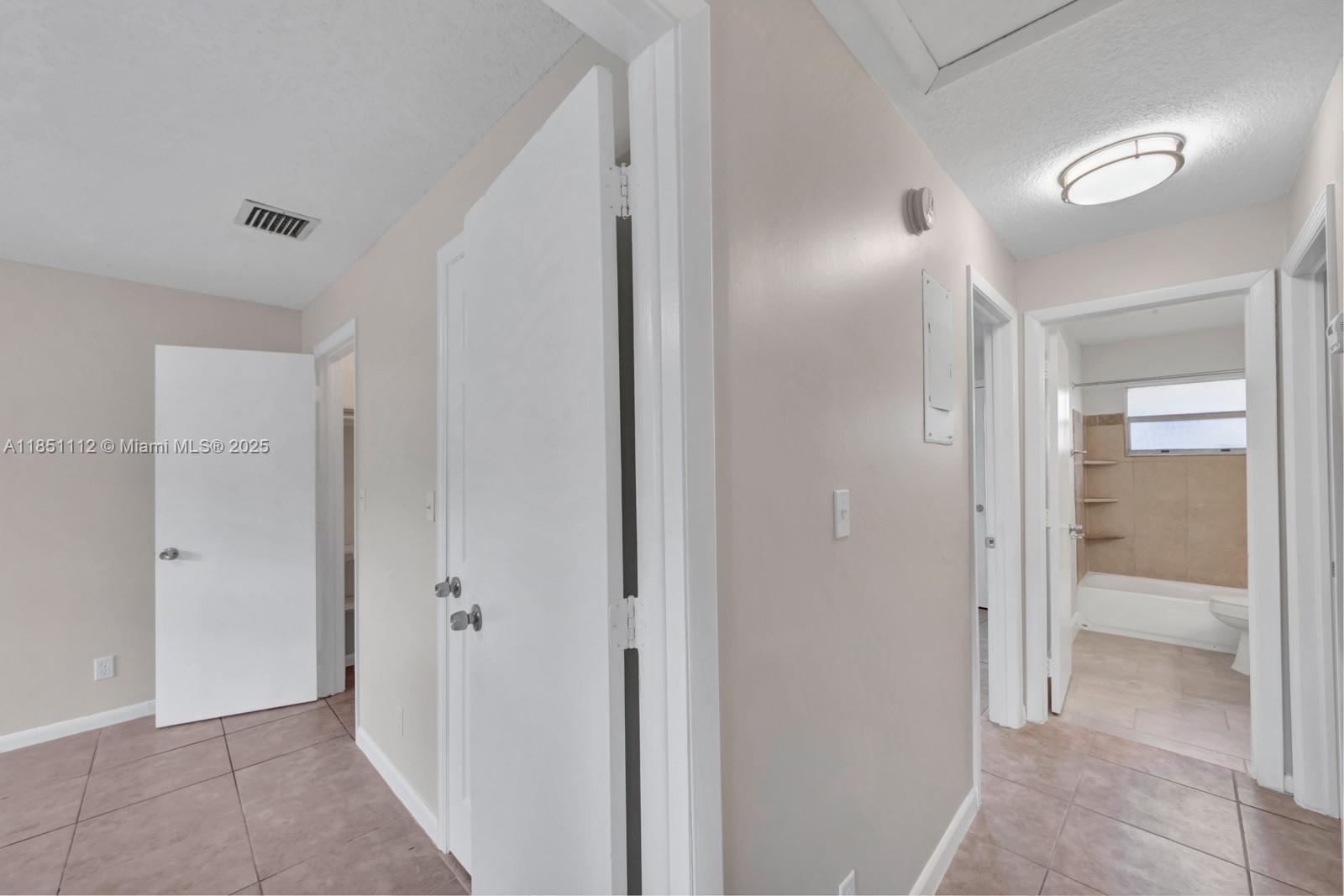 RIVERLAND VILLAGE PARK - Residential Lease