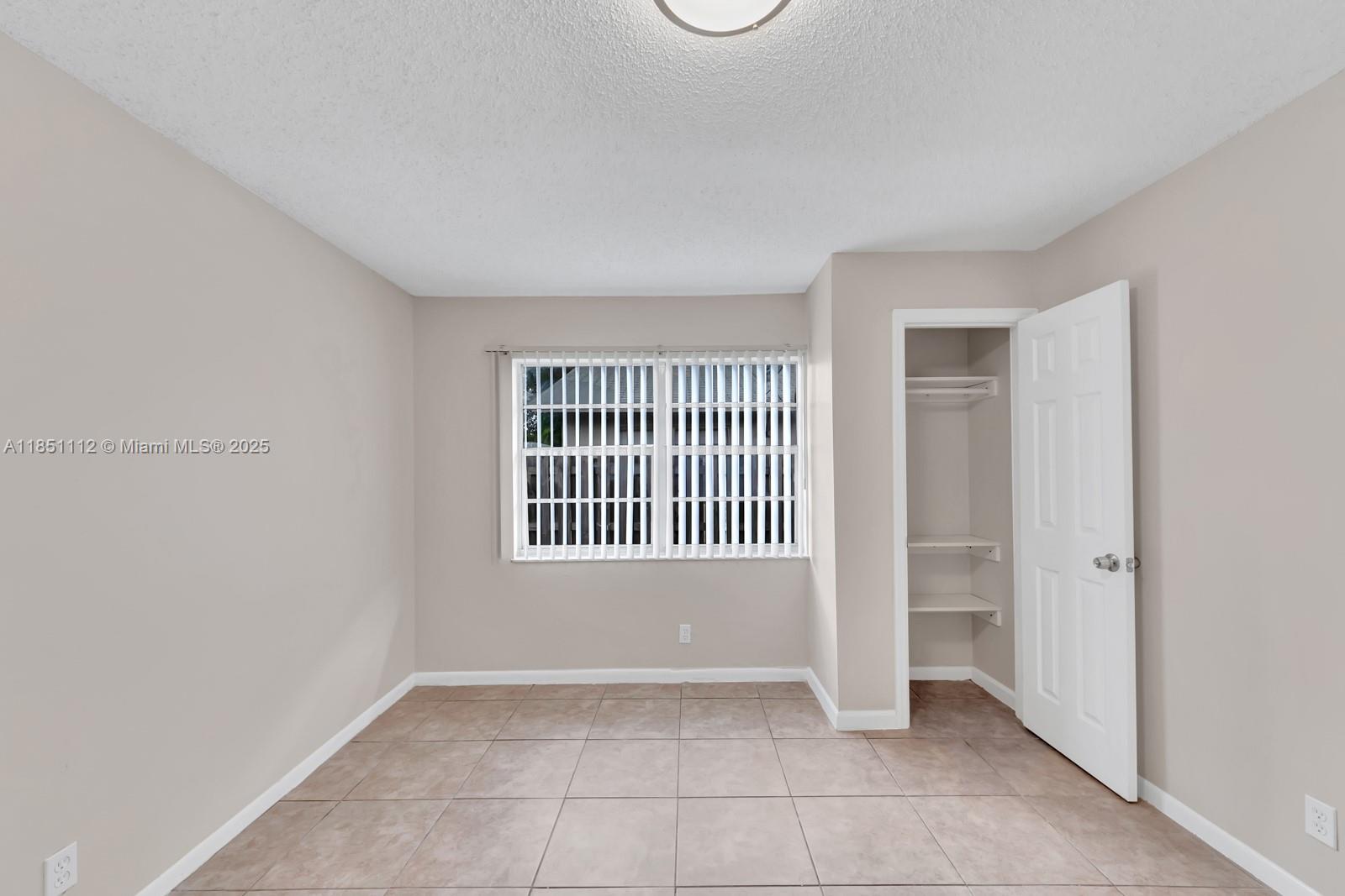 RIVERLAND VILLAGE PARK - Residential Lease