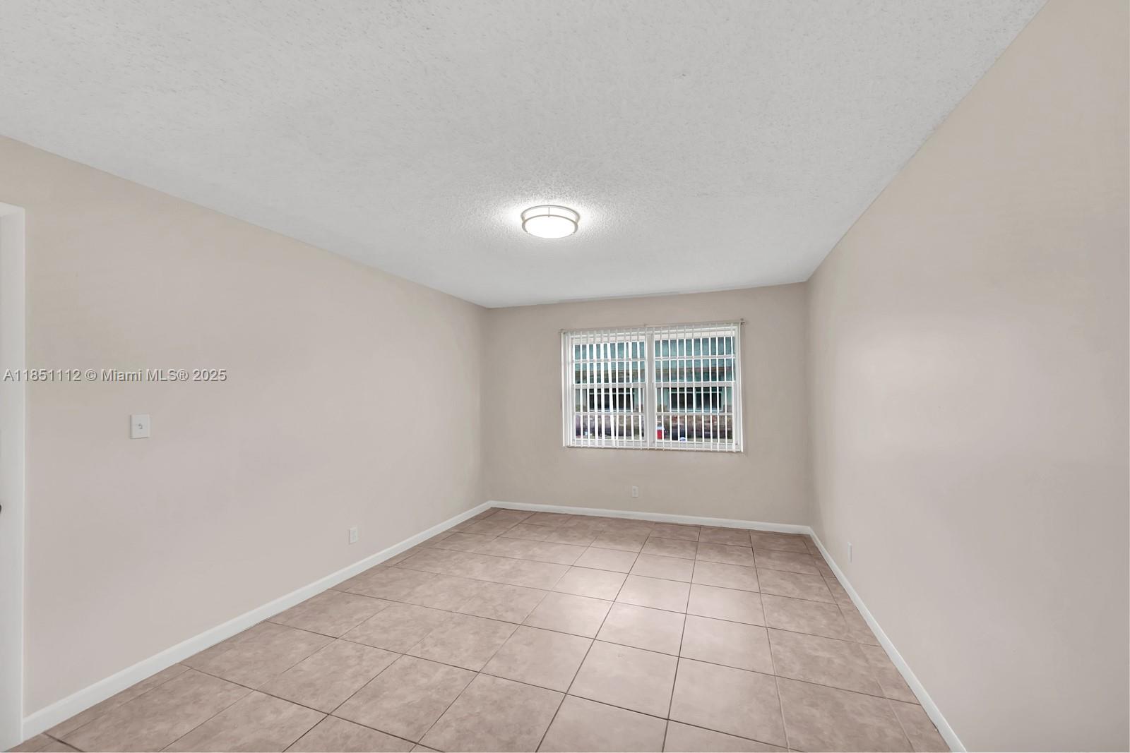 RIVERLAND VILLAGE PARK - Residential Lease