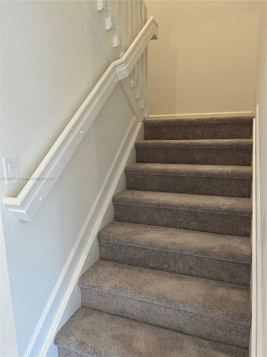 WESTVIEW - Residential