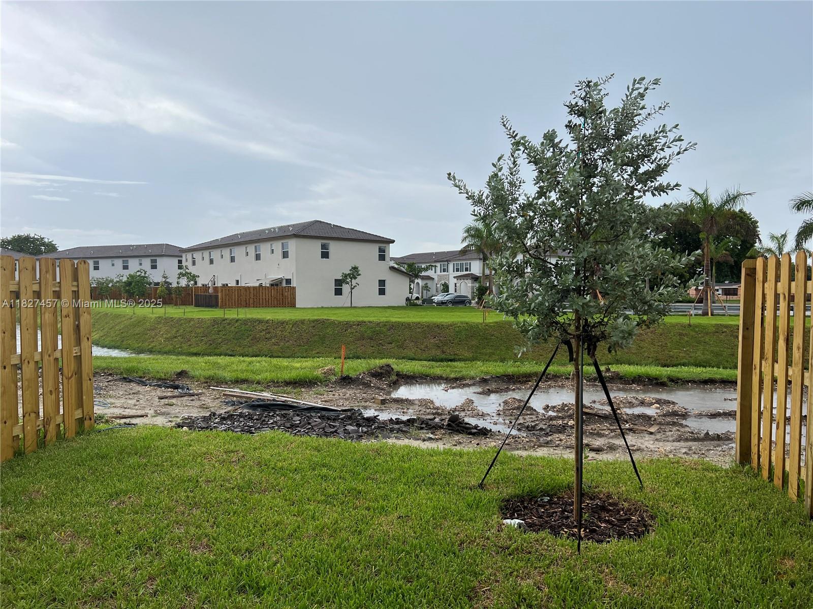 WESTVIEW - Residential