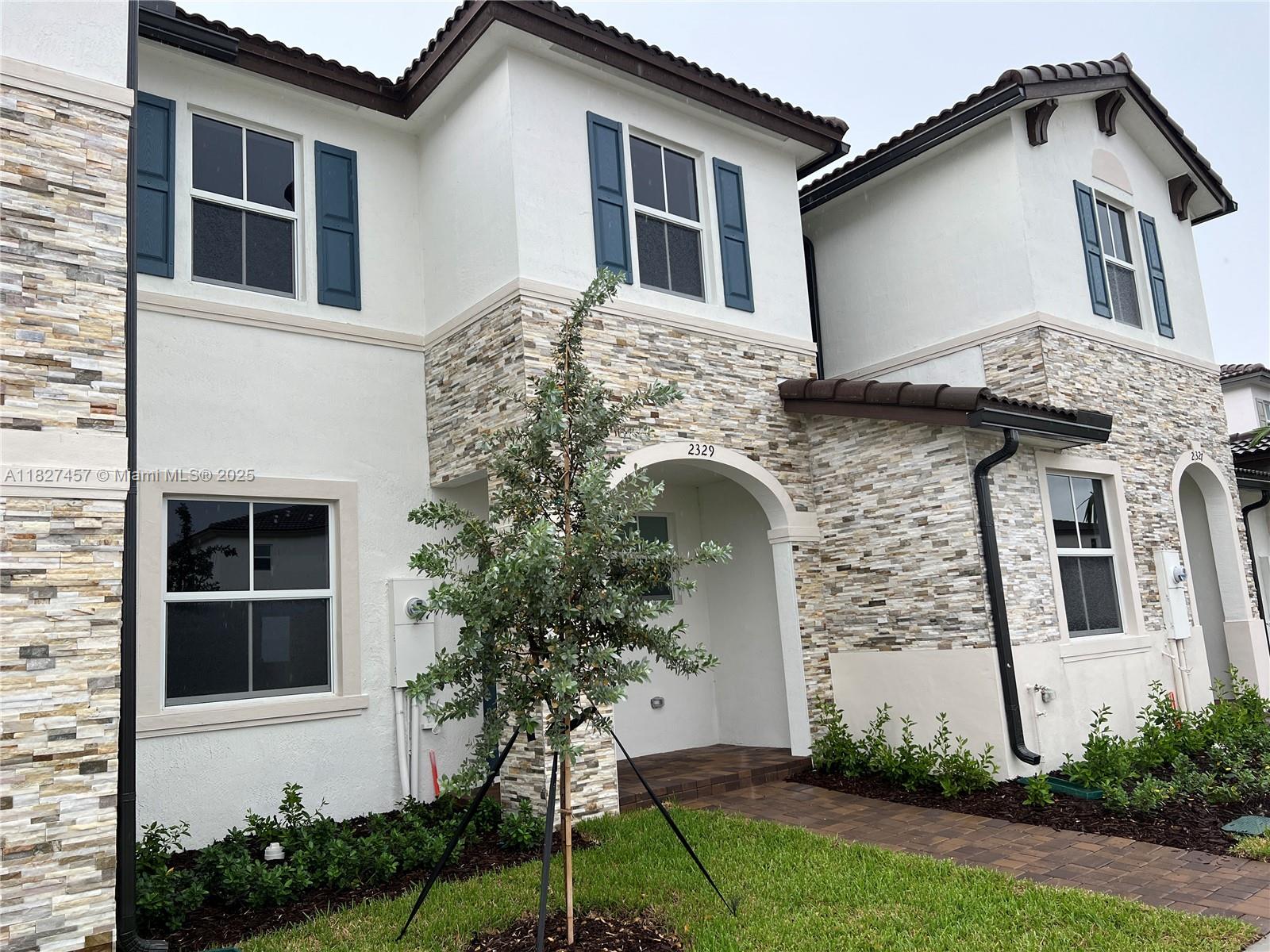 2329 NW 122nd Ter .
