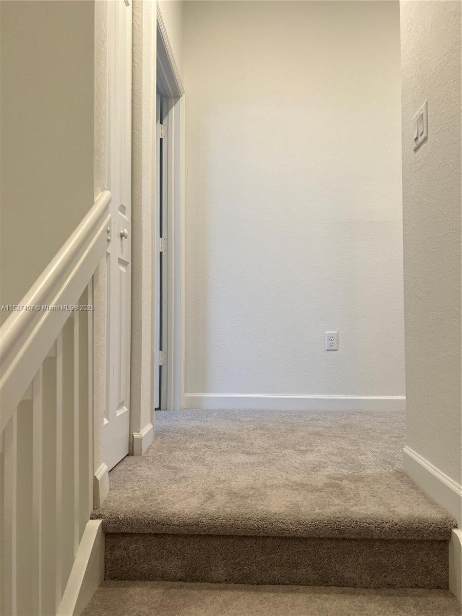 WESTVIEW - Residential