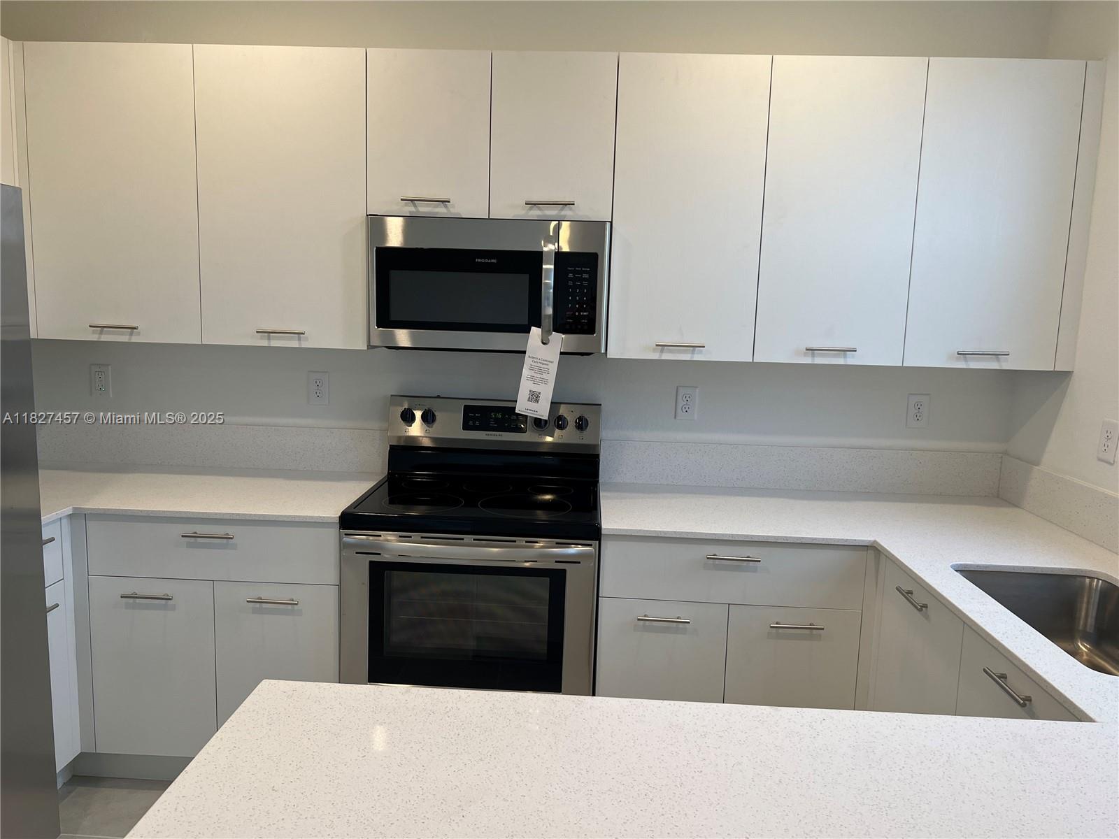 WESTVIEW - Residential