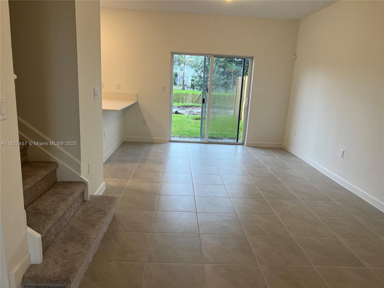 WESTVIEW - Residential