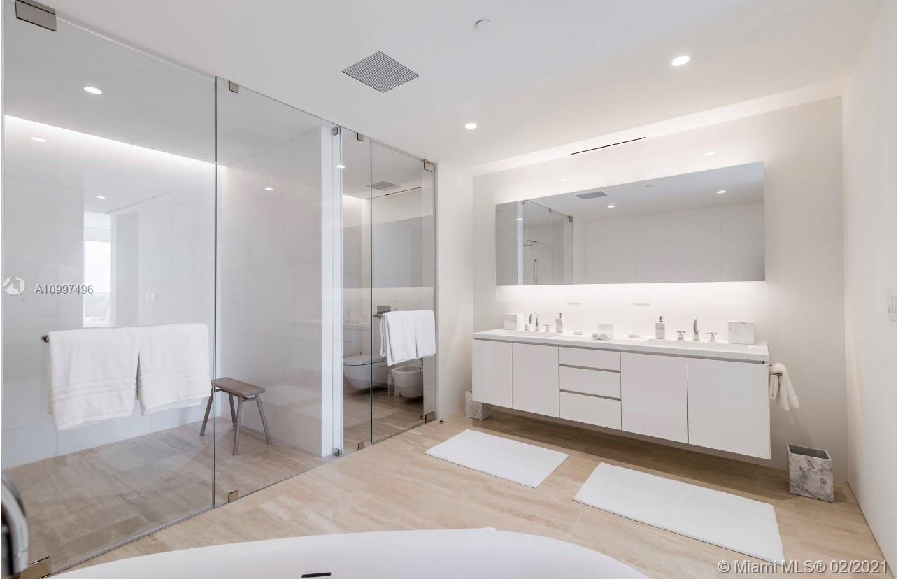 SURF CLUB CONDO - Residential