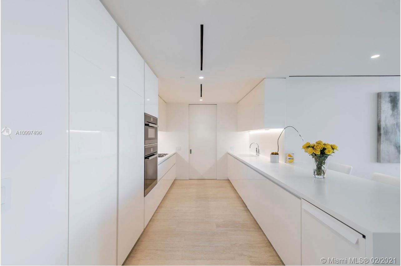 SURF CLUB CONDO - Residential
