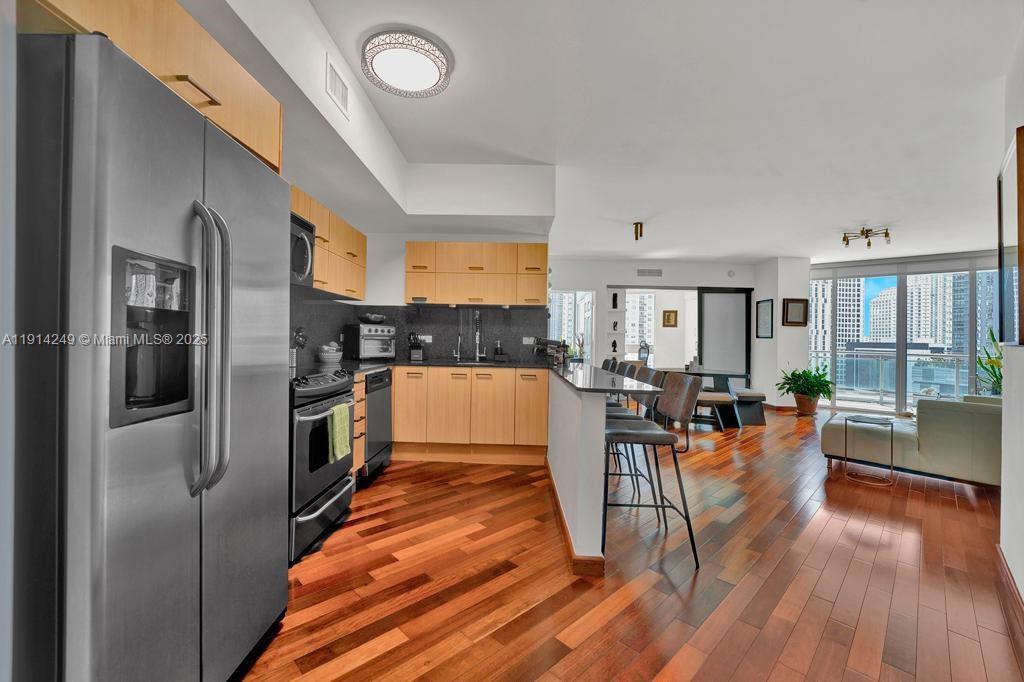 350 S Miami Ave 1502