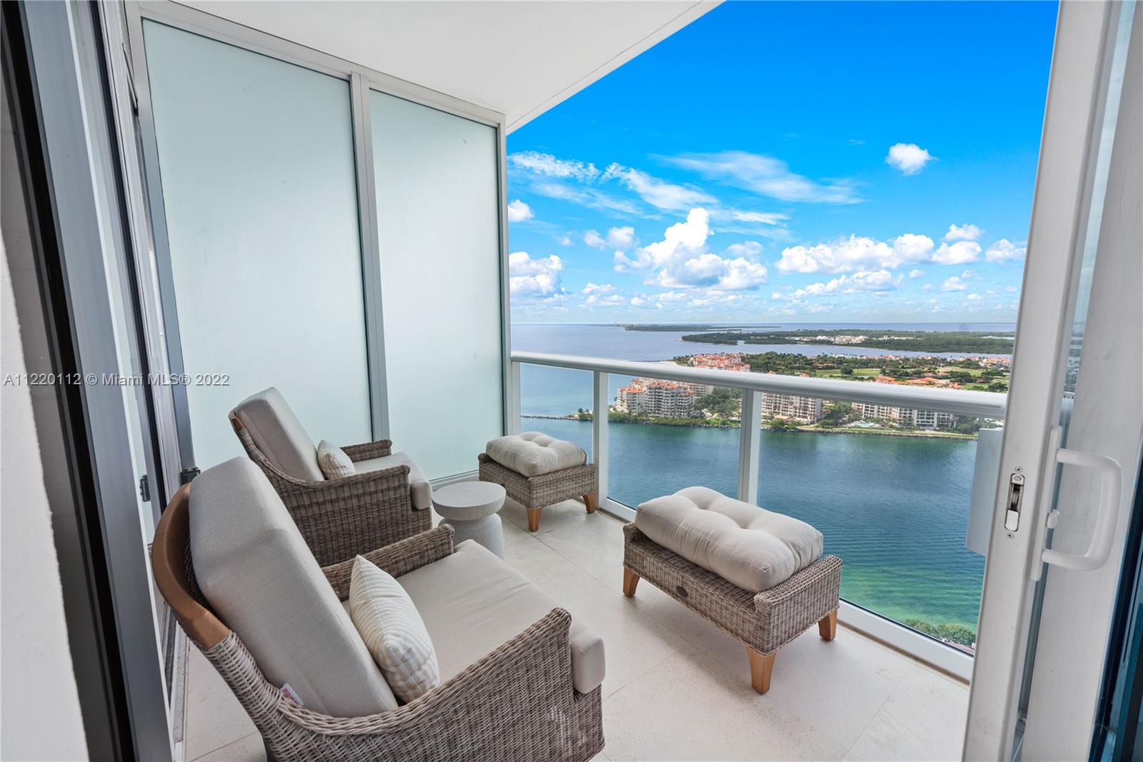 CONTINUUM ON SOUTH BEACH - Residential