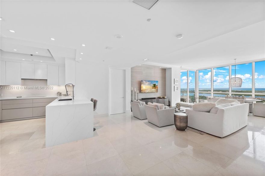 HIGH floor desirable 02 line with private foyer directly to unit. Unit has been renovated with custom designed bathrooms, recessed lighting and automated shades in all rooms.  Brand new Pedini kitchen cabinets and quartz countertops. Incredible views of Downtown Miami, Fisher Island, Gov't Cut and all of cruise ship alley! Continuum is the only S of 5th building that has it all!  Private beach club, restaurant, clay tennis courts, state of the art fitness center with spa & lap pool.  Walking distance to the best restaurants, retail and cafes Miami Beach has to offer.