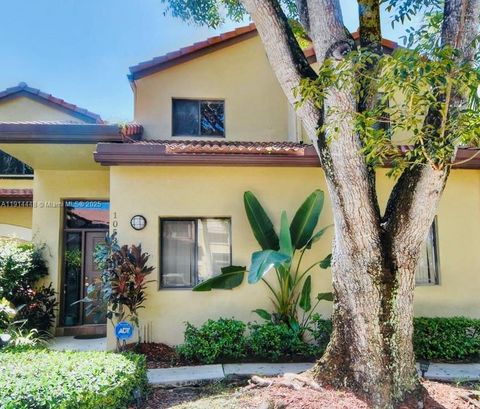 10534 NW 10th Ct D-137 Plantation FL 33322