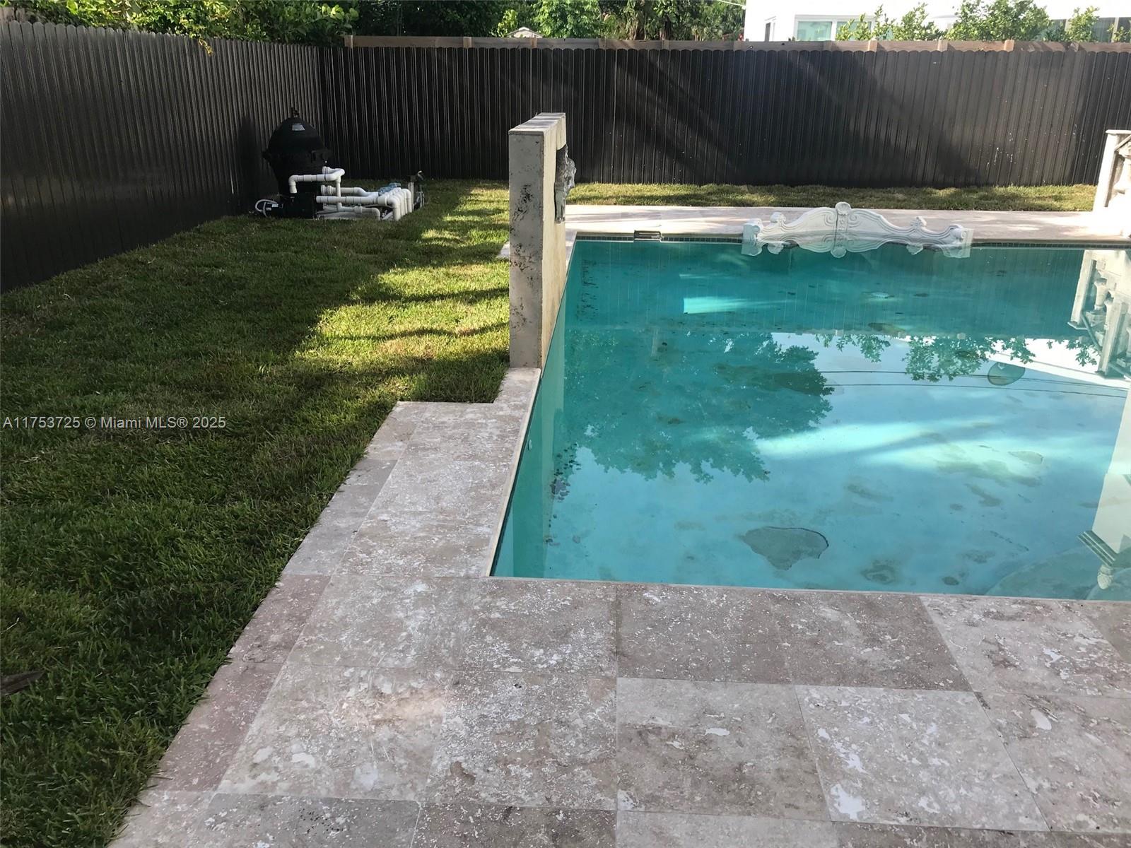 SURPRISE LAKE - Residential