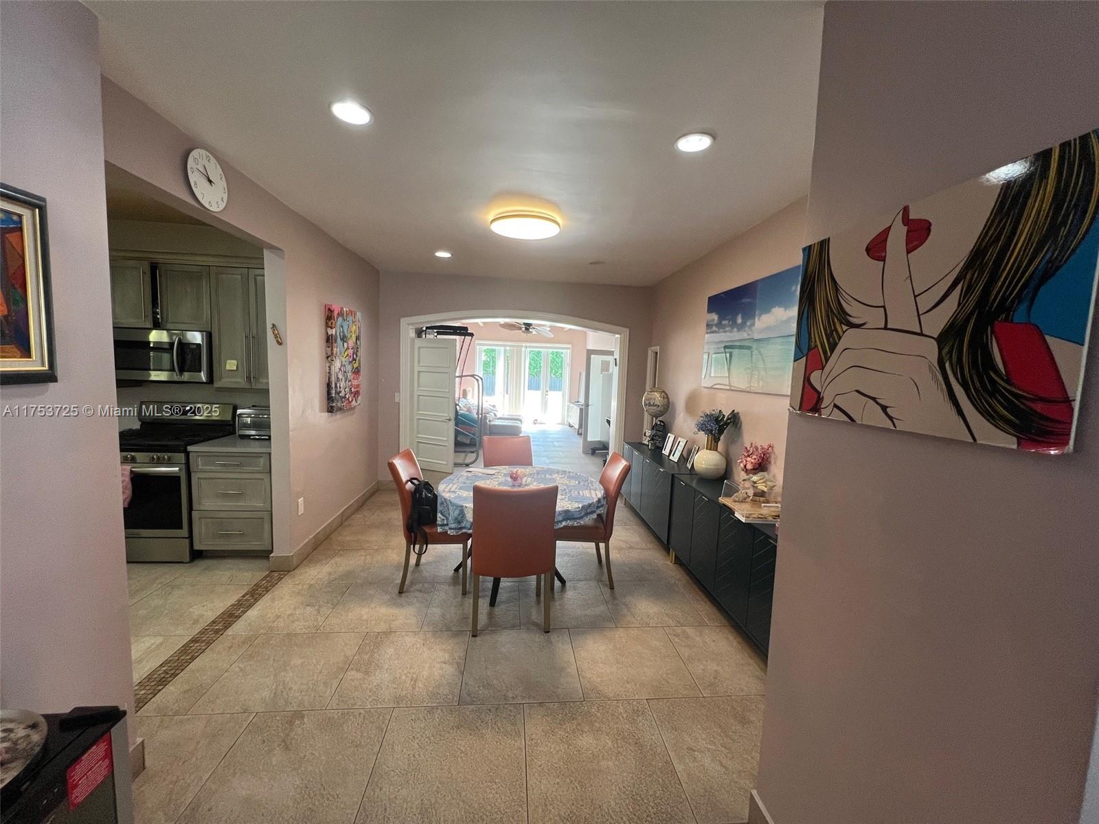 SURPRISE LAKE - Residential