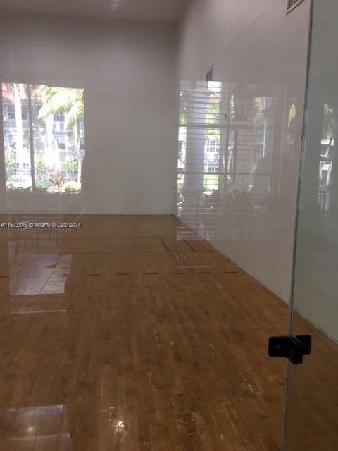 MARQUESA CONDO - Residential