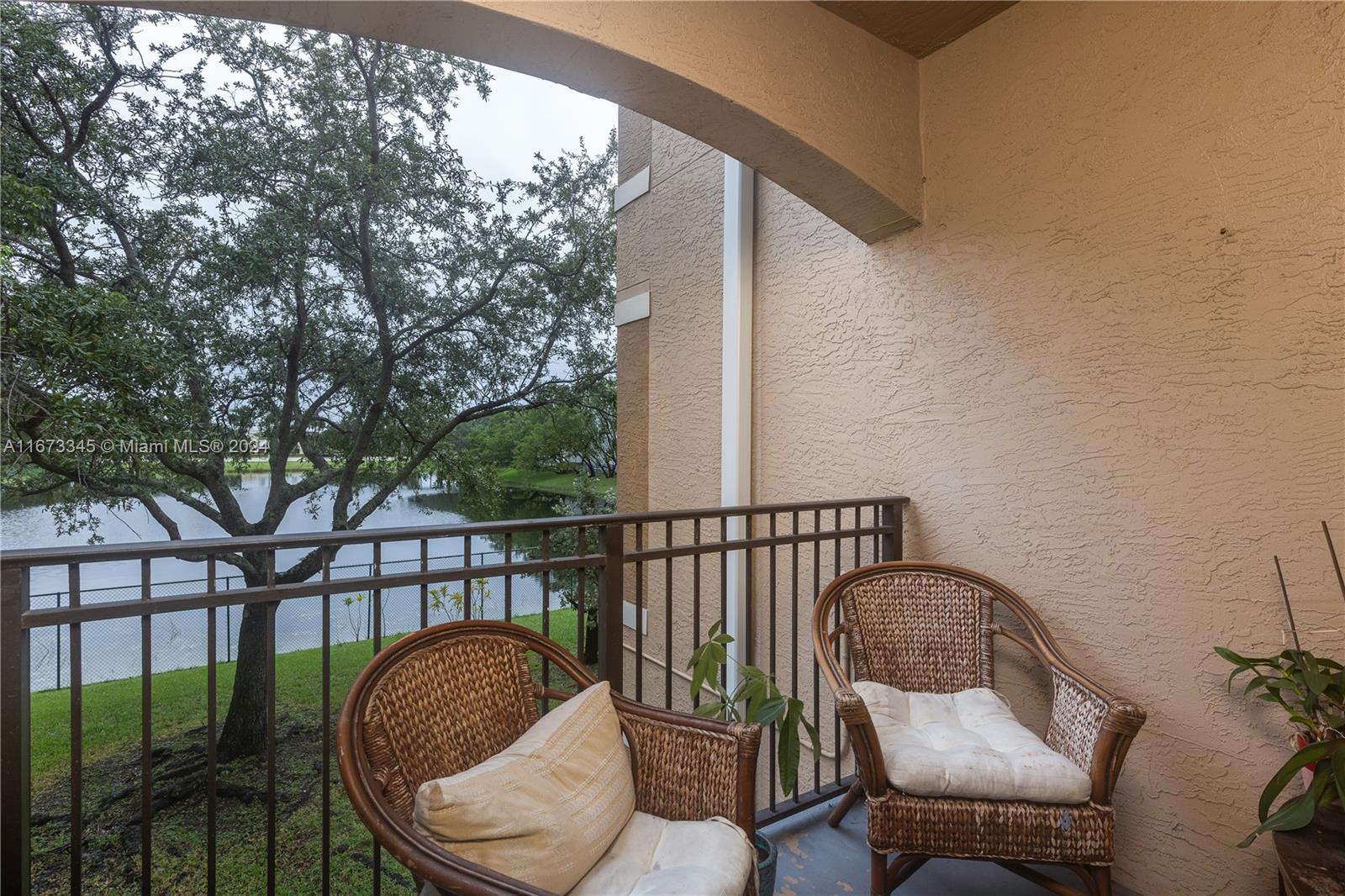 MARQUESA CONDO - Residential