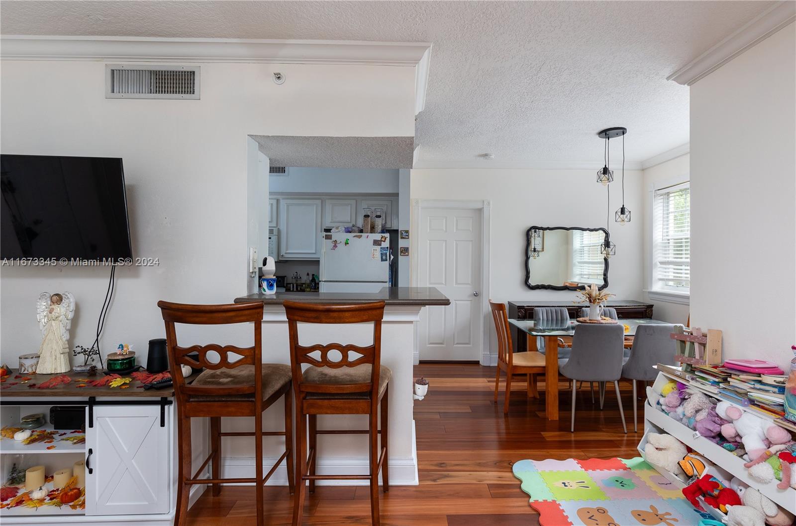 MARQUESA CONDO - Residential