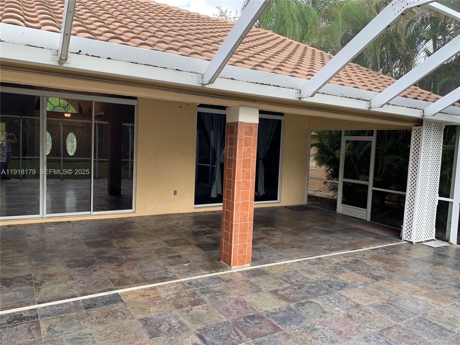 SECTOR 4 - Residential Lease