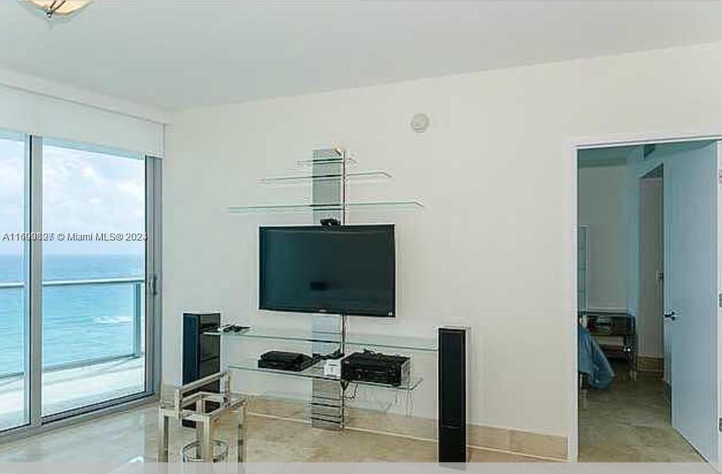 JADE BEACH CONDO - Residential Lease