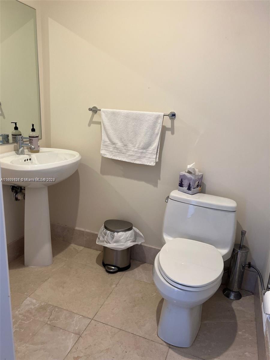 JADE BEACH CONDO - Residential Lease