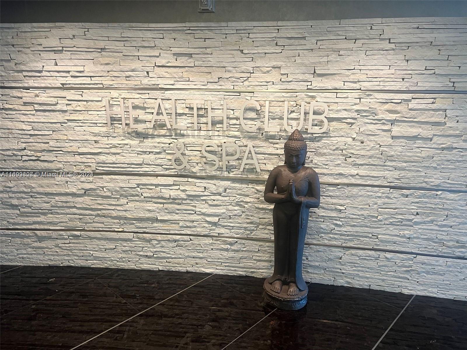 JADE BEACH CONDO - Residential Lease