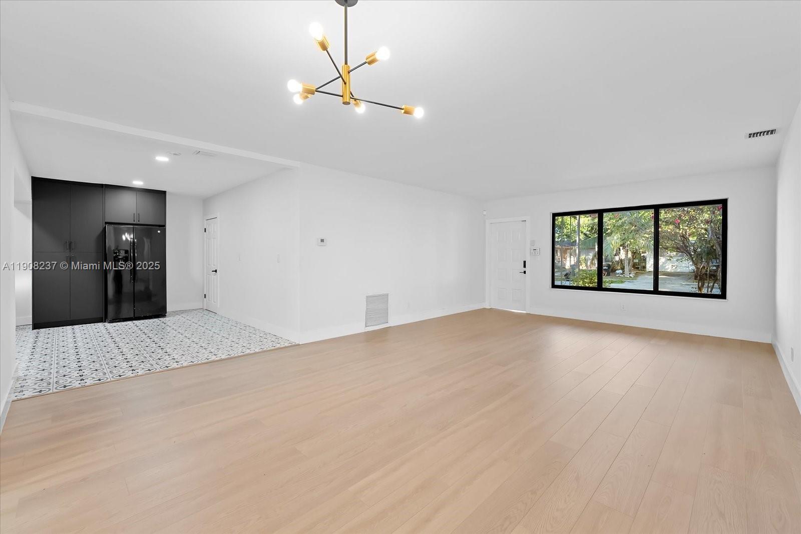 LYNN HEIGHTS - Residential Lease