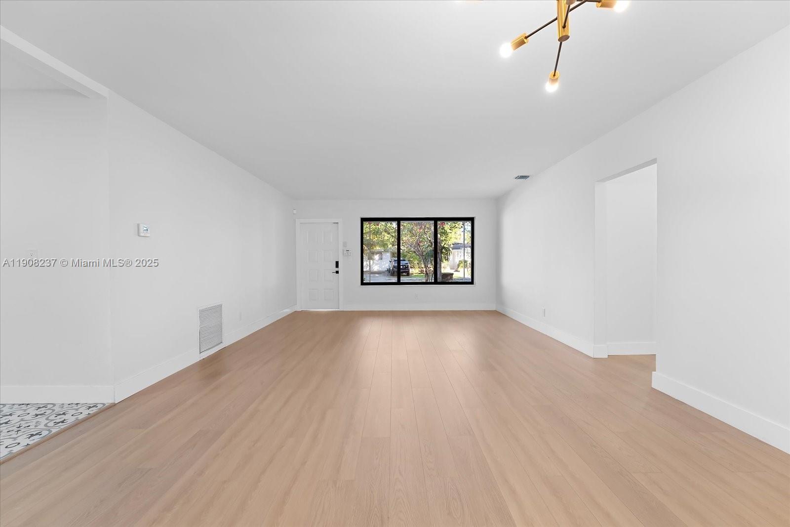 LYNN HEIGHTS - Residential Lease