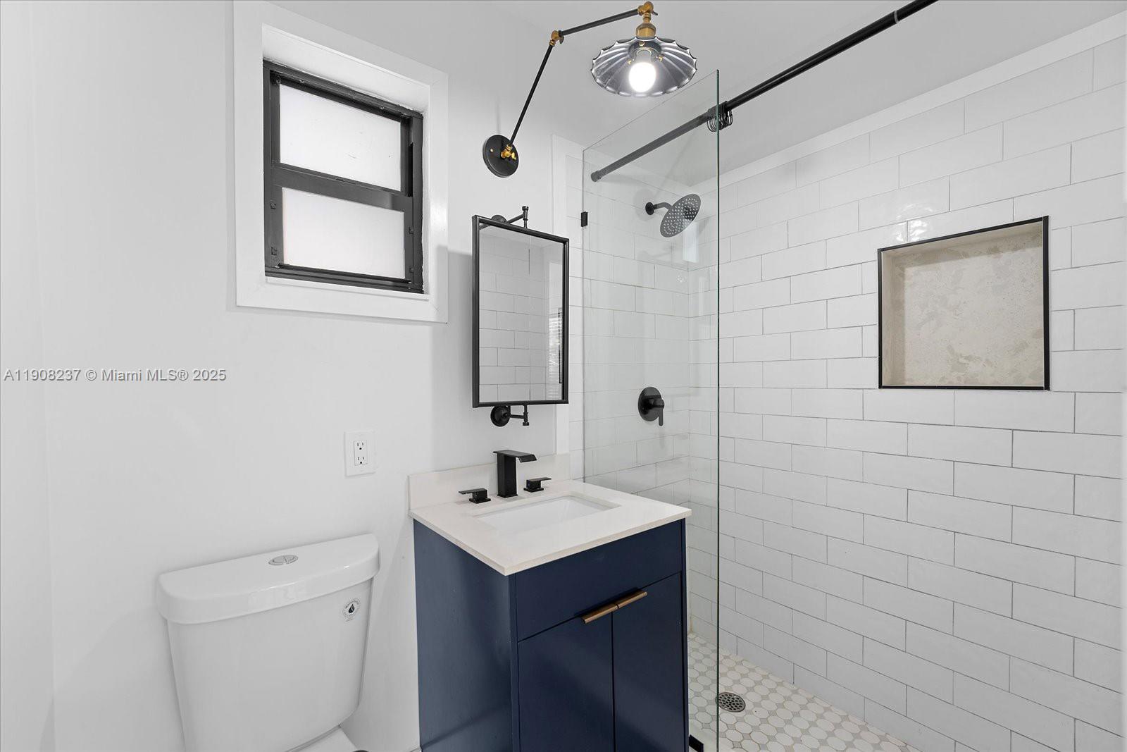 LYNN HEIGHTS - Residential Lease