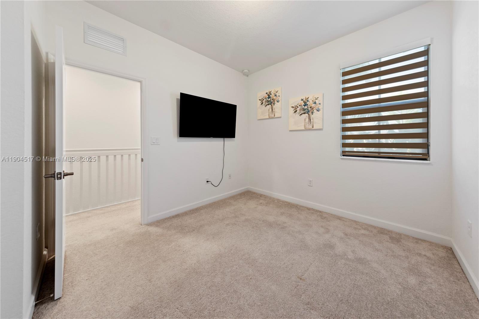 KENDALL ASSEMBLAGE SOUTH - Residential