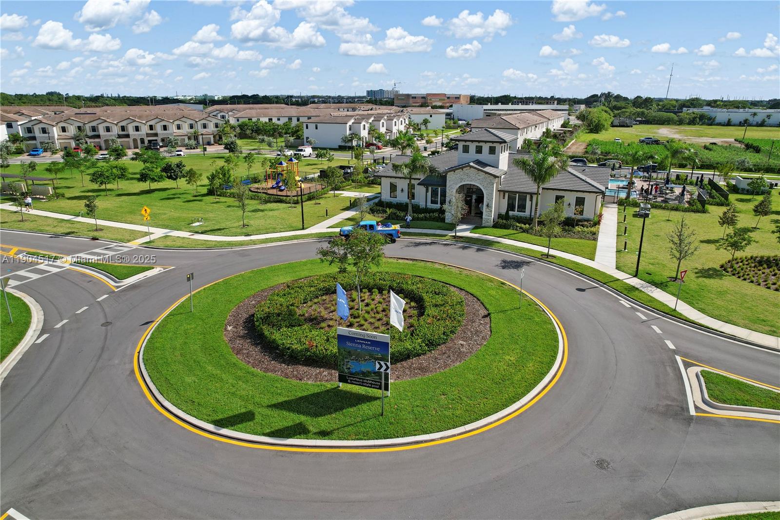 KENDALL ASSEMBLAGE SOUTH - Residential