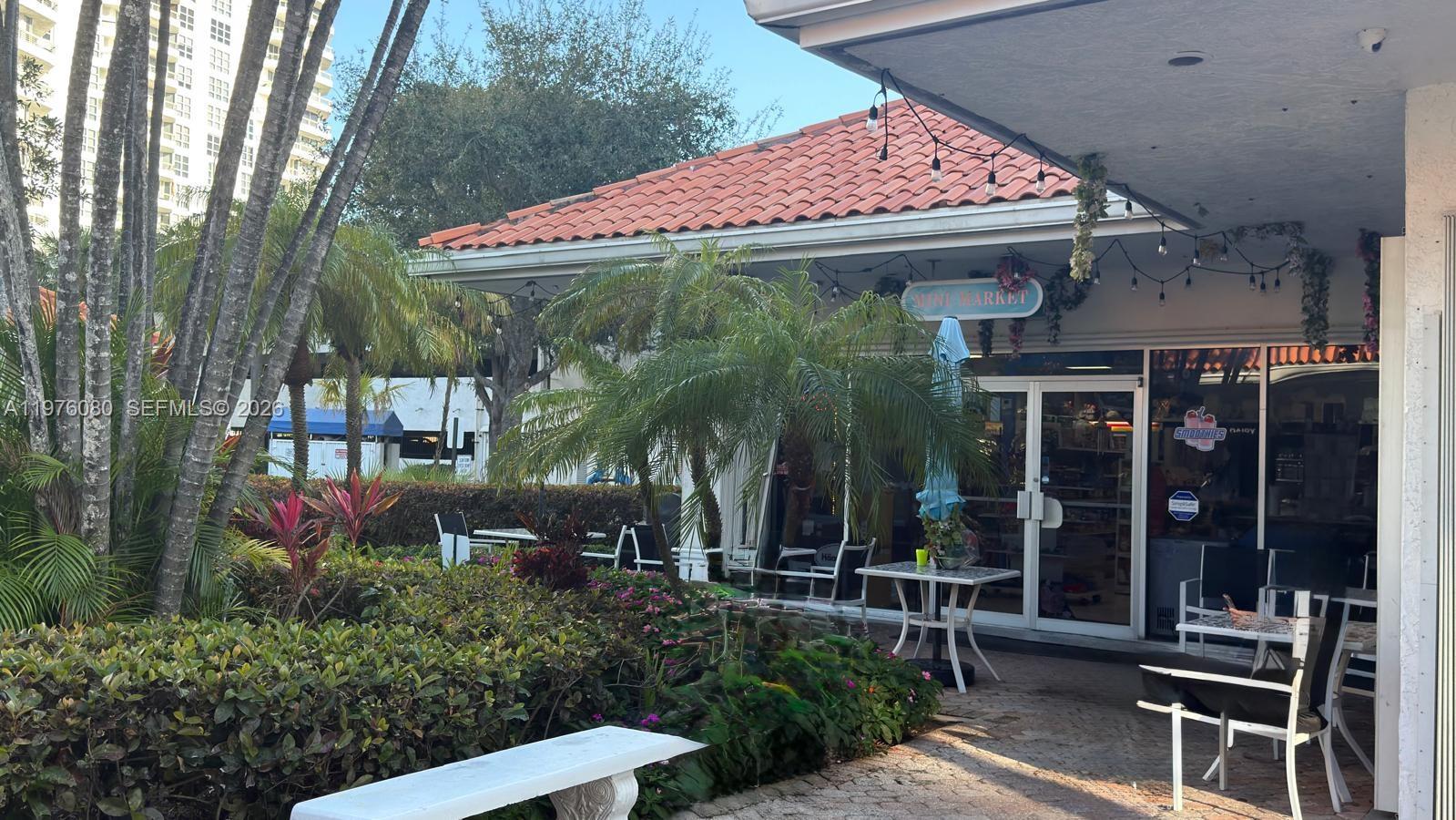 MYSTIC POINTE TOWER 400 C - Residential