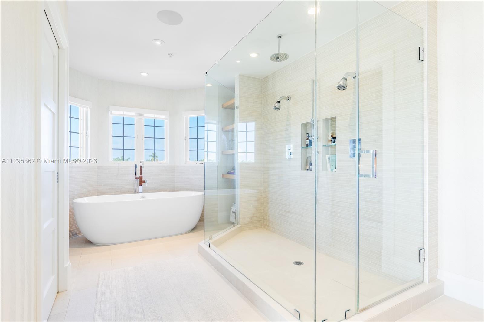 THE THS AT SUNSET HARBOUR - Residential