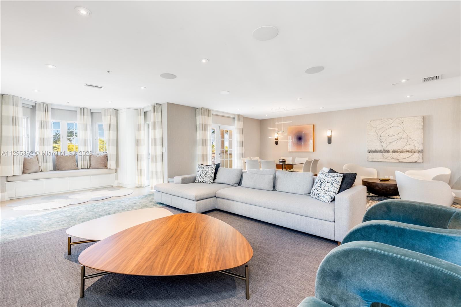 THE THS AT SUNSET HARBOUR - Residential