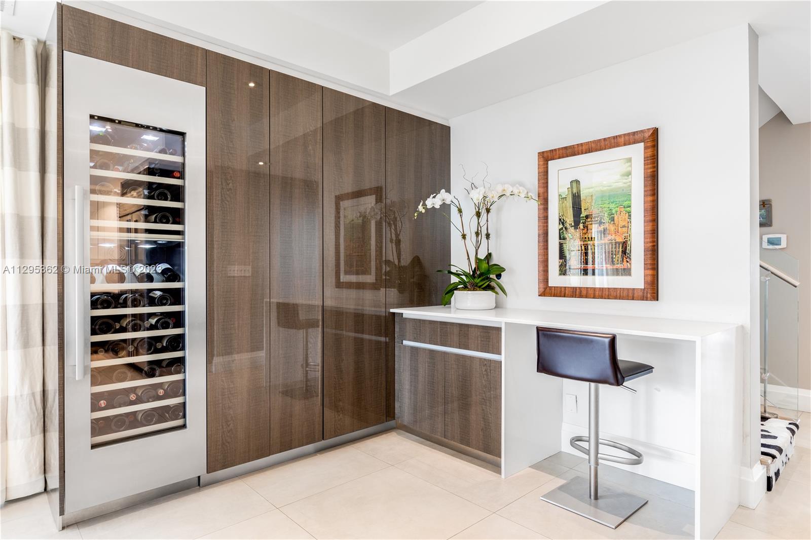 THE THS AT SUNSET HARBOUR - Residential