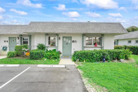 Photo of 2638 E Gately Dr E #85, West Palm Beach, FL 33415 (MLS # A12014461)