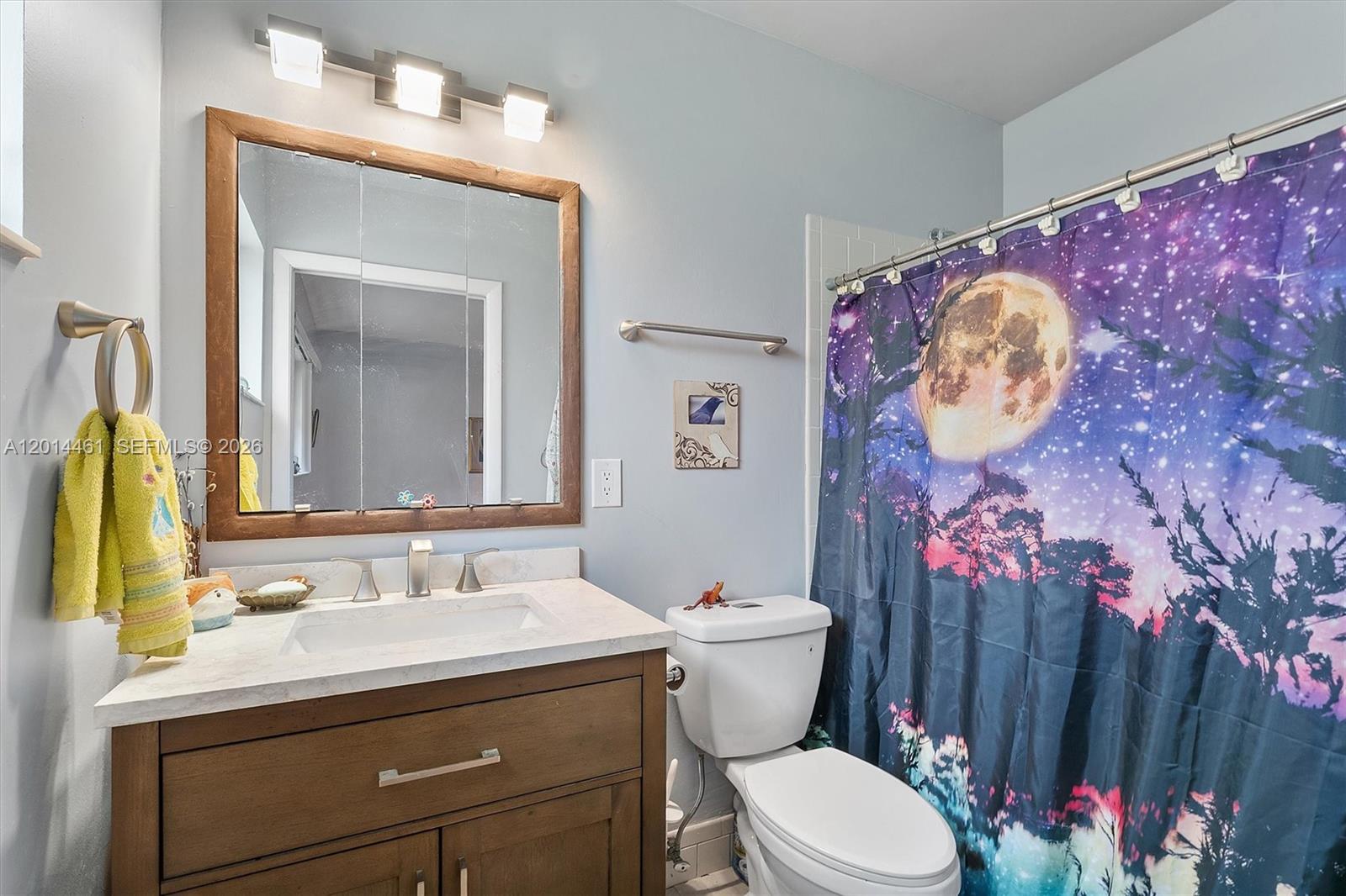 CRESTHAVEN TOWNHOMES SEC - Residential