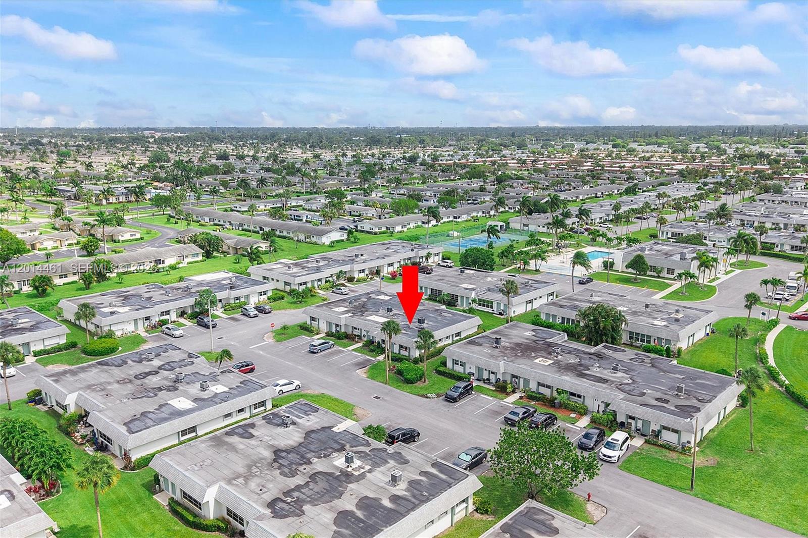 CRESTHAVEN TOWNHOMES SEC - Residential
