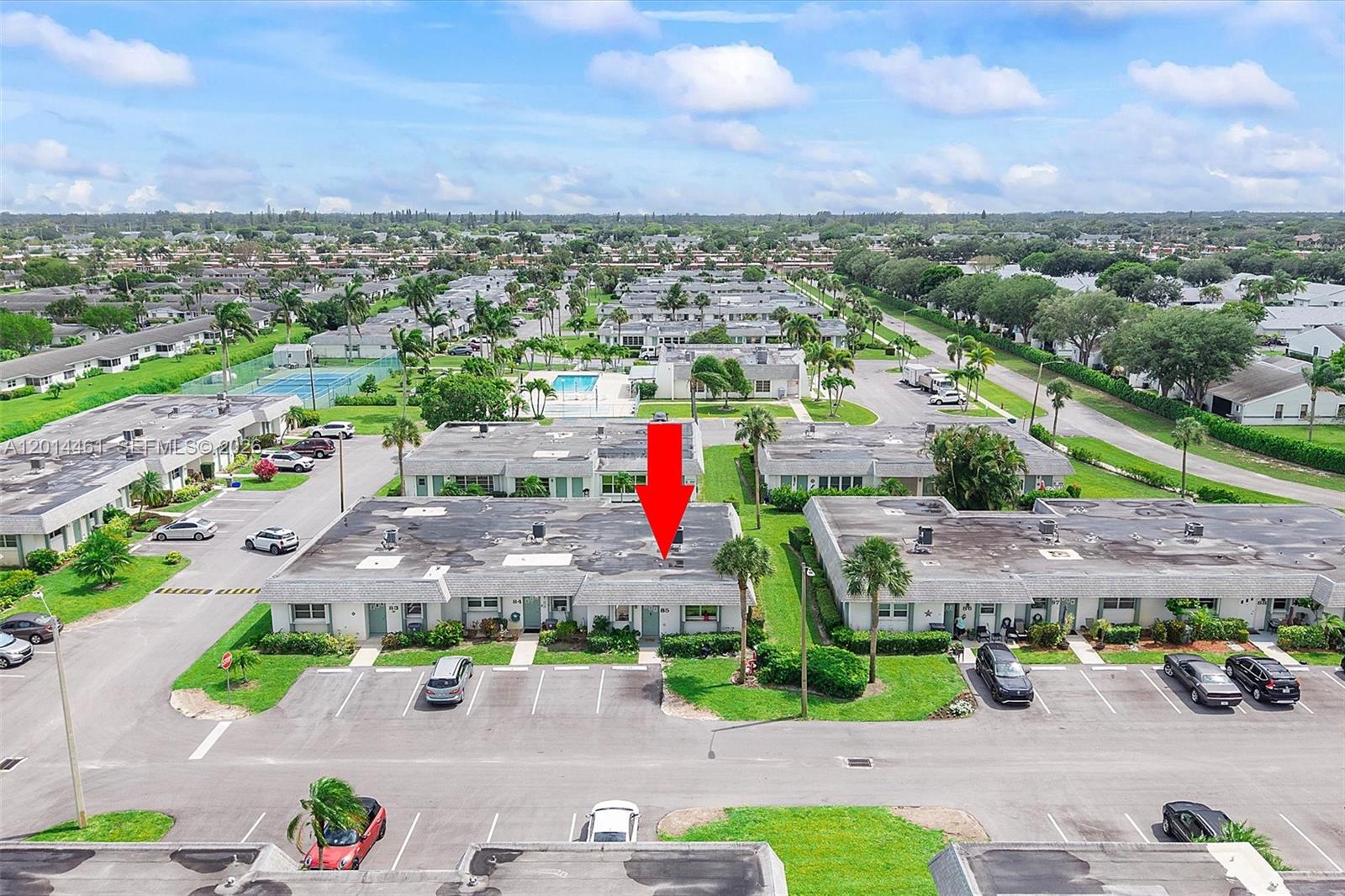 CRESTHAVEN TOWNHOMES SEC - Residential
