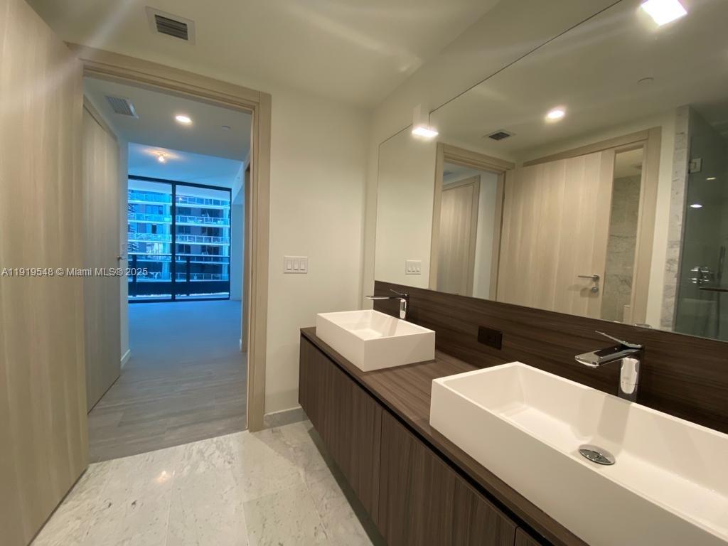 BRICKELL FLATIRON CONDO - Residential