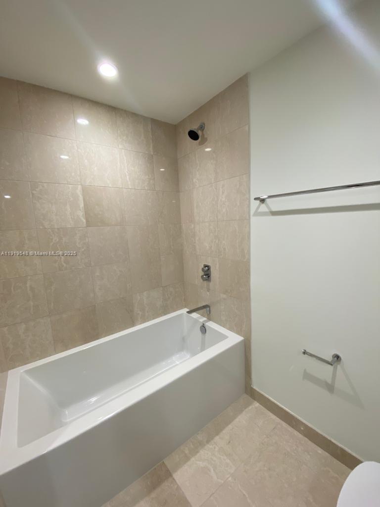 BRICKELL FLATIRON CONDO - Residential