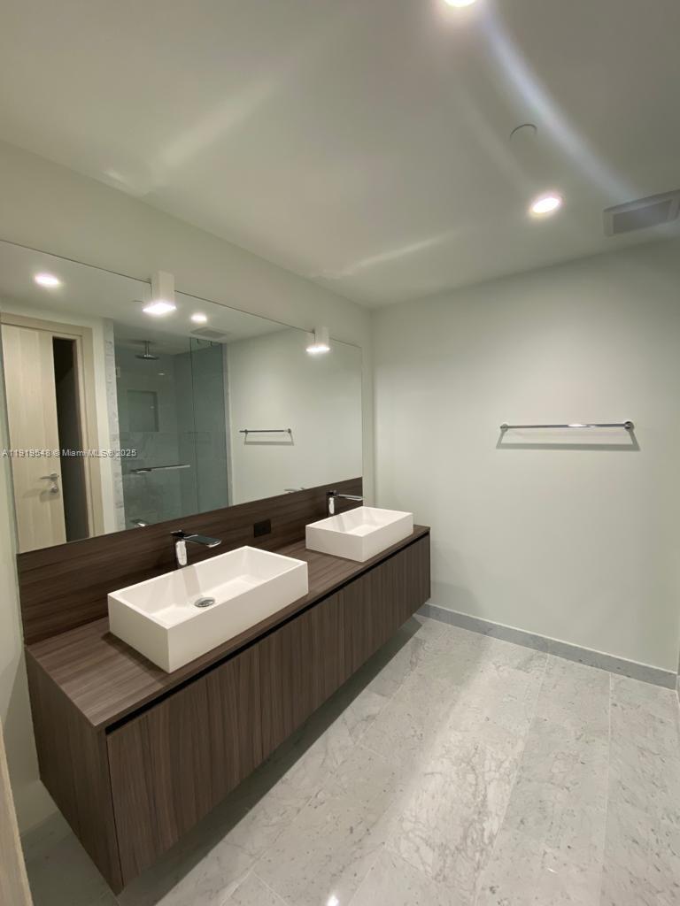 BRICKELL FLATIRON CONDO - Residential