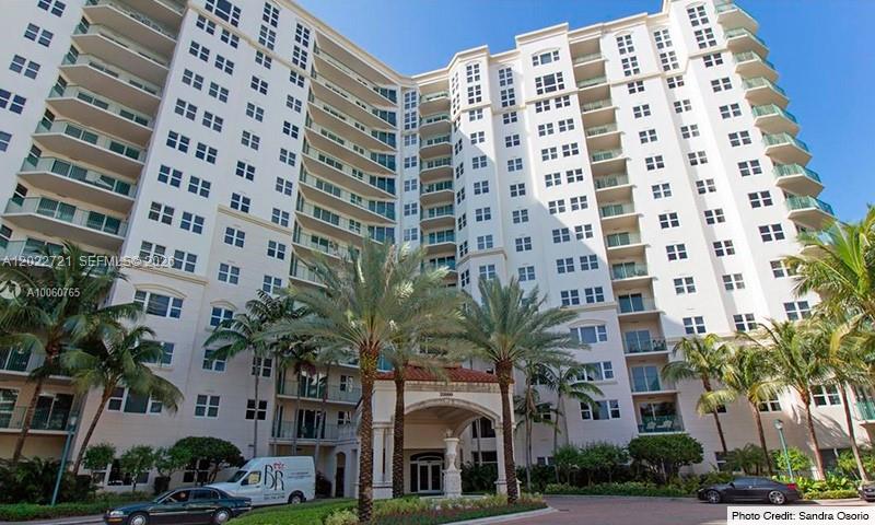 TURNBERRY VLG NO TOWER CO - Residential