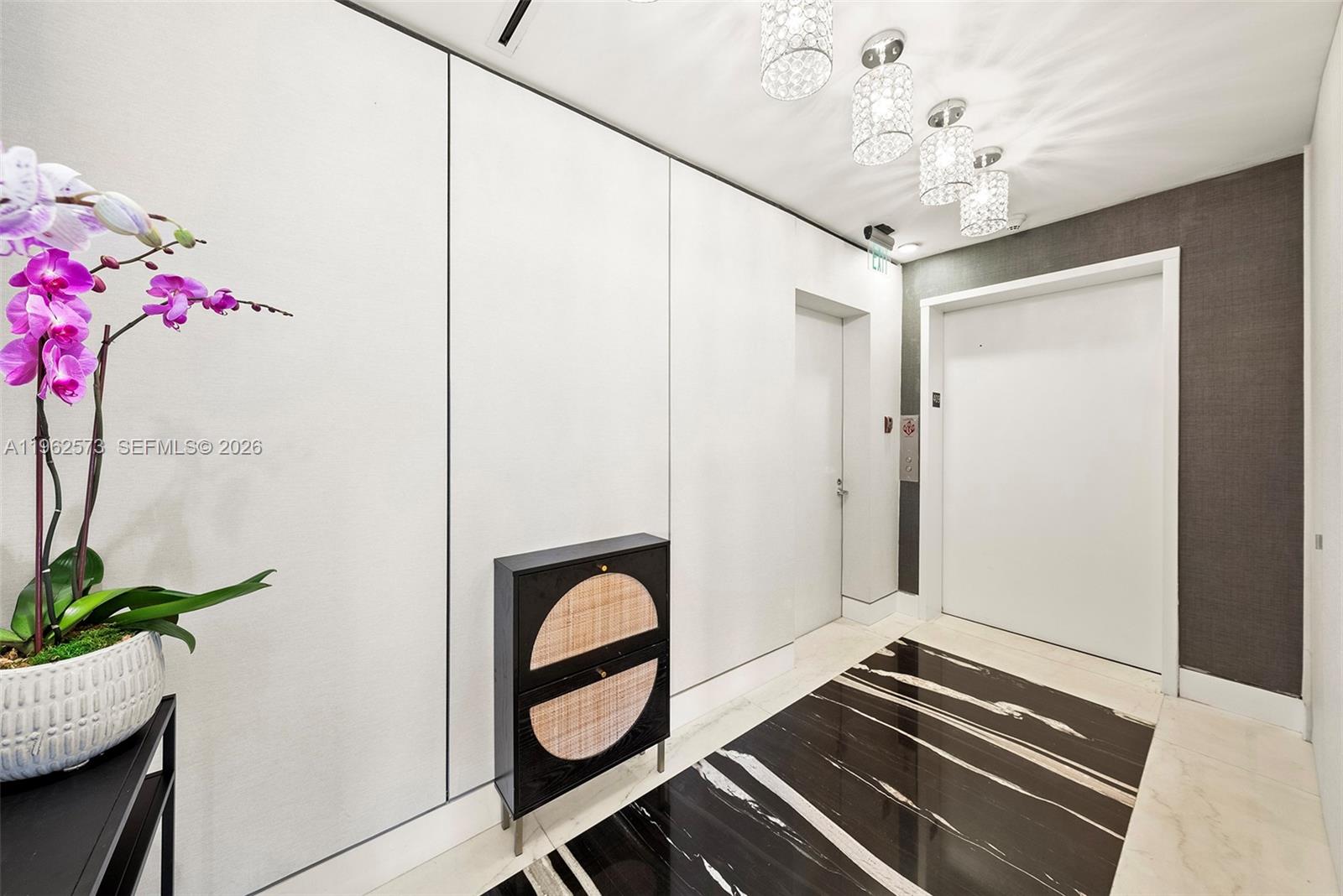 LAKE VILLA THREE CONDO - Residential