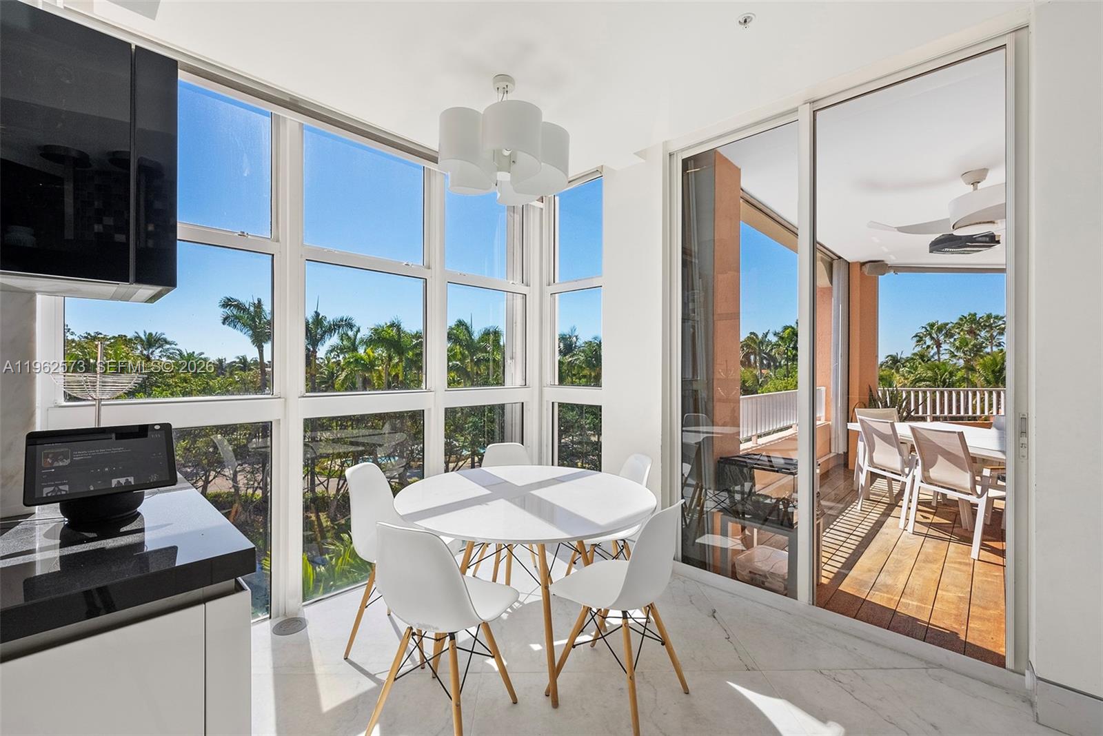 LAKE VILLA THREE CONDO - Residential