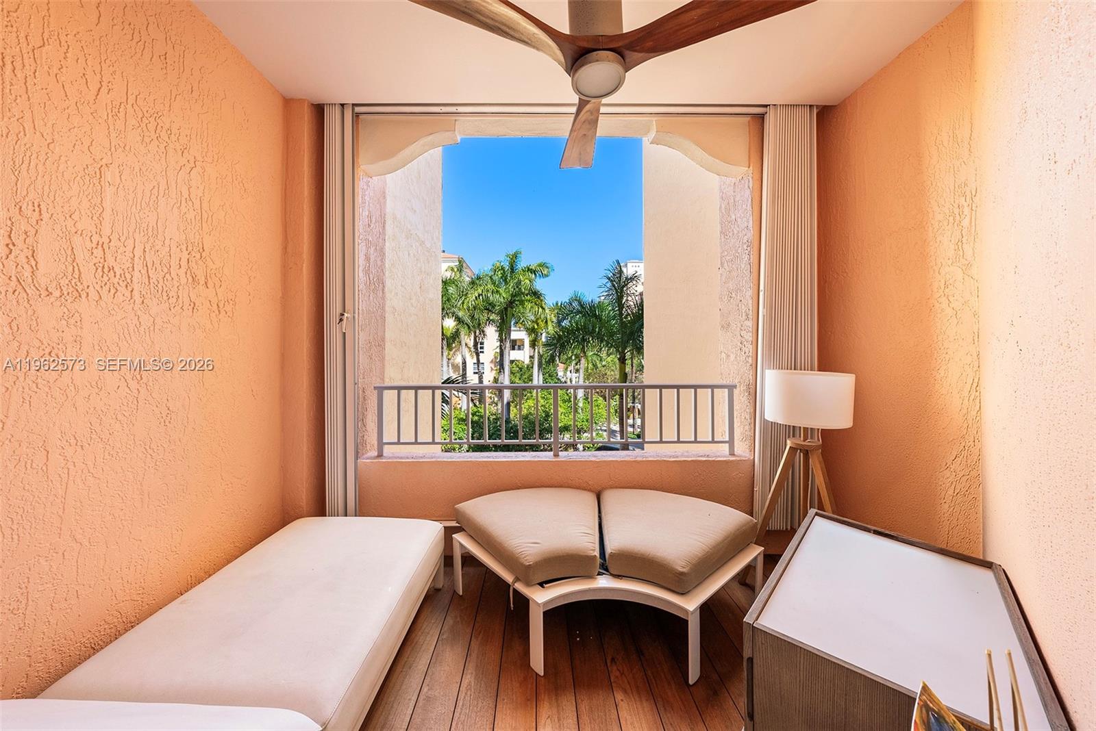 LAKE VILLA THREE CONDO - Residential